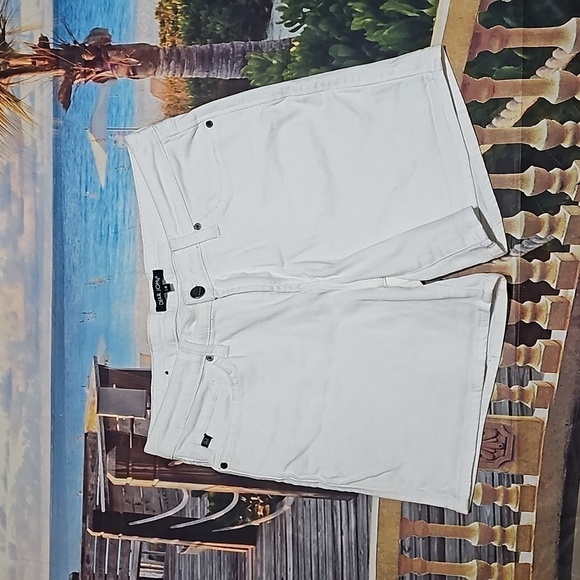 Dear John White Shorts‎ Size 28 - Picture 1 of 6